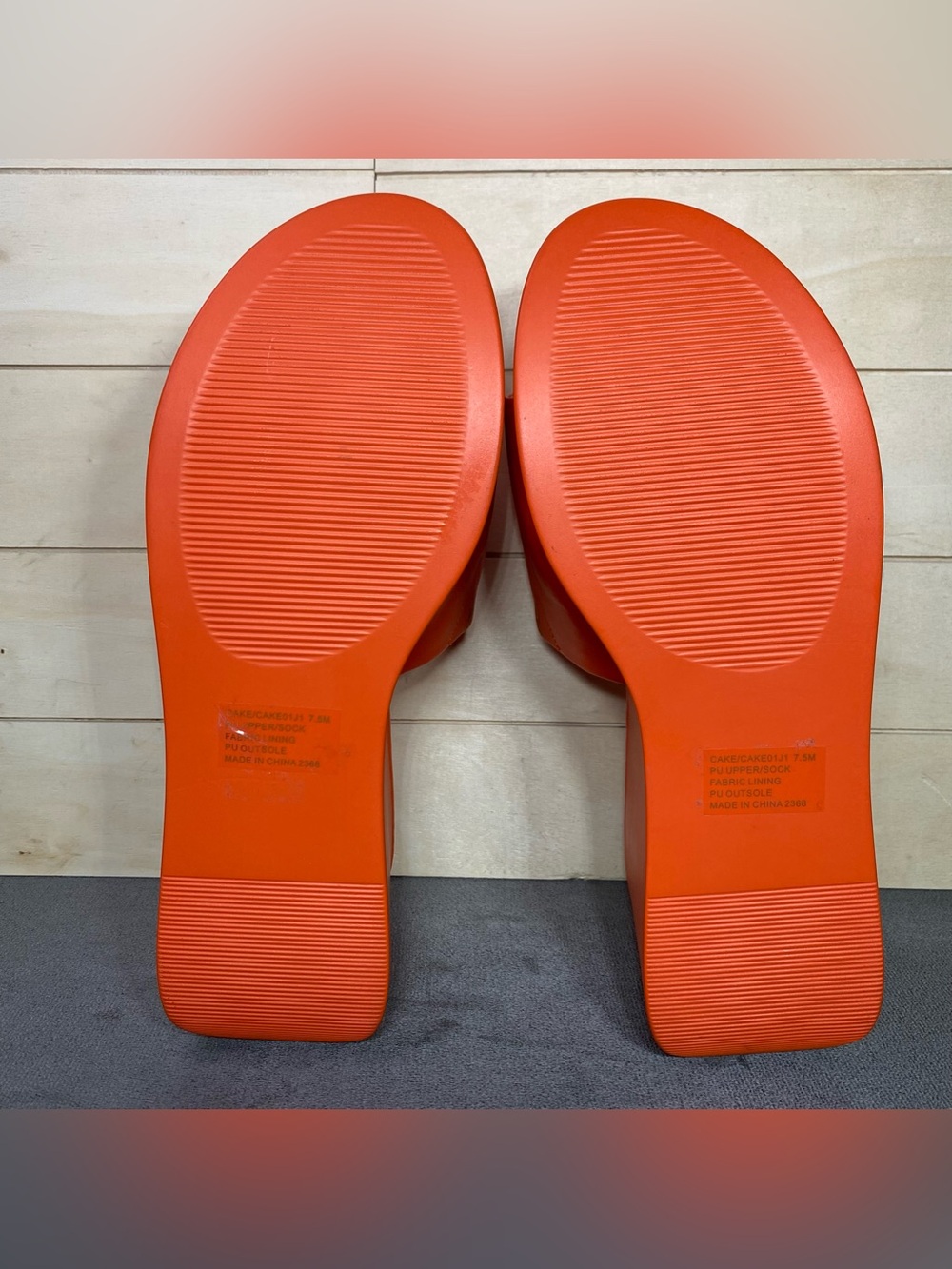 Madden Girls Cake Platform Slides Sandals Women's Size 7.5 M Shoes Orange - Picture 9 of 12